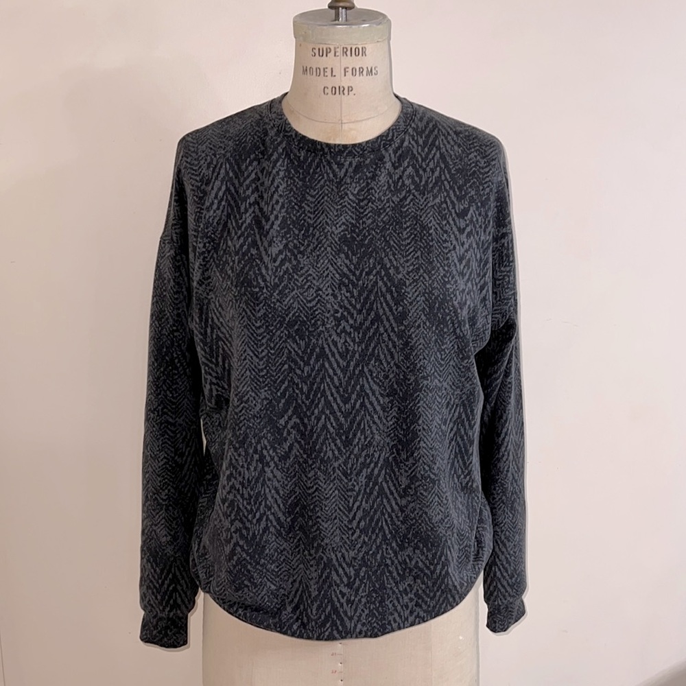 Athleta Studio to Street Splatter Sweatshirt L/S Prt Drop Shoulder P/O SZ ST